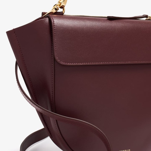 Wandler Medium
Hortensia Burgundy Shoulder Bag - Picture 2 of 7